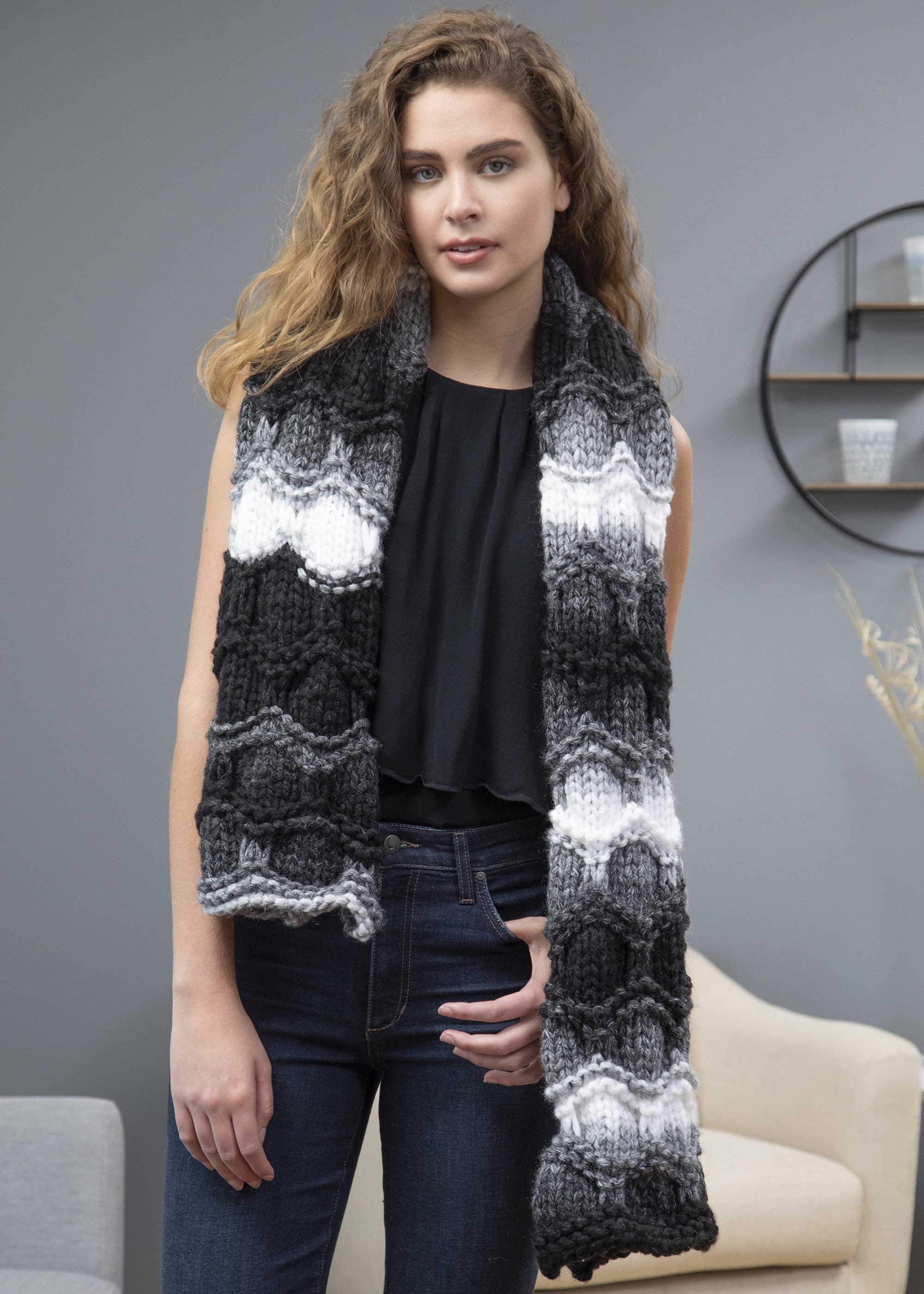 Hexagon Super Scarf – Premier Yarns